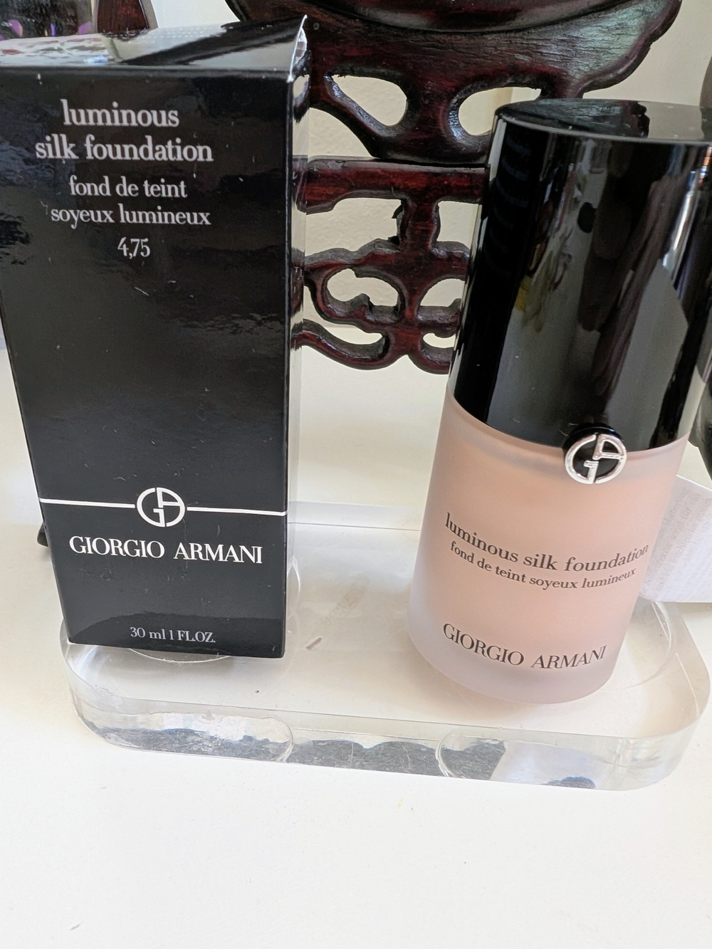 Giorgio Armani Luminous Silk Foundation, shade 4.75, full size 30ml / 1 fl oz